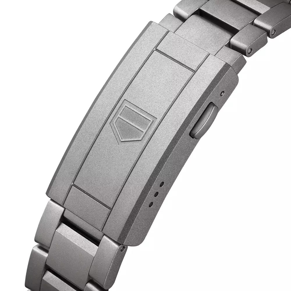 Aquaracer 40 - WBP1180.BF0000 Professional 200 Solargraph Black Dial