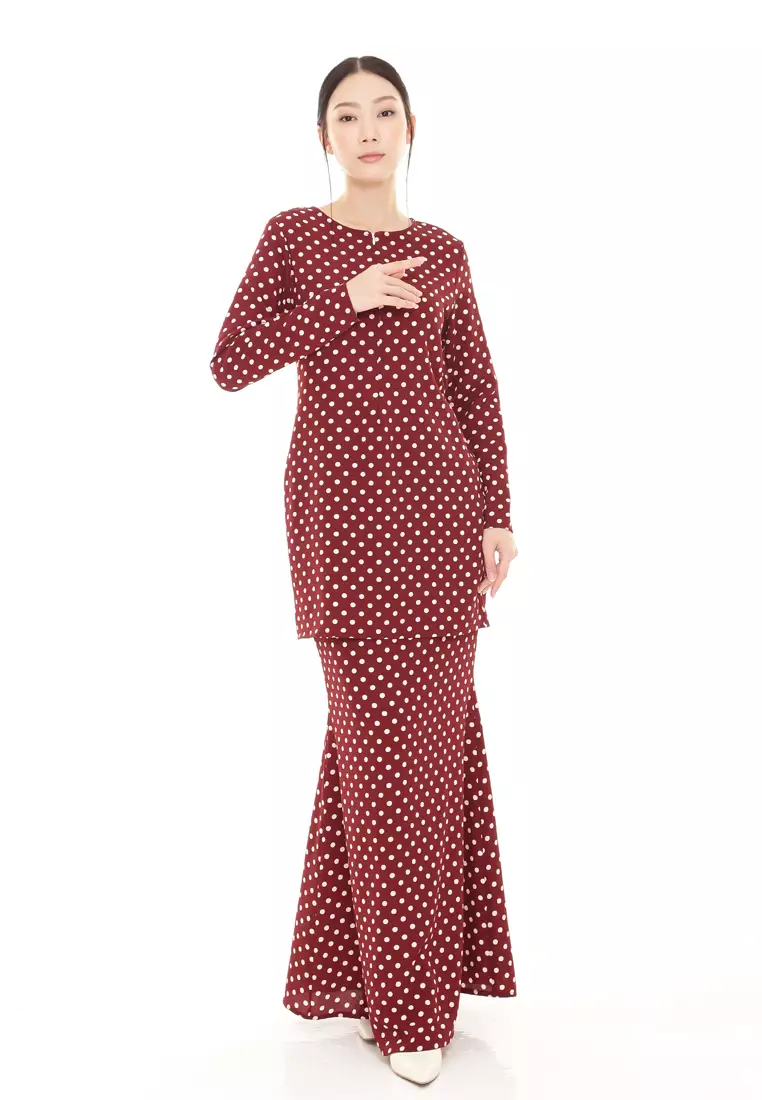 Rina Polka Dot Printed Kurung Basic Modern in Maroon Red