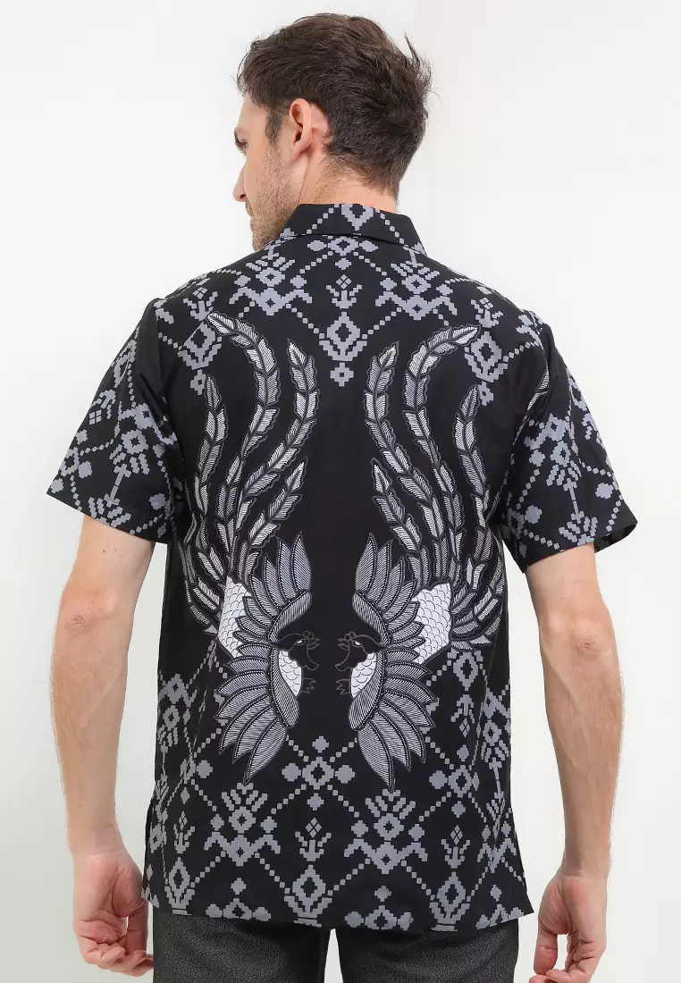 Hem Batik Pendek Lengan Pria Furing Octavian Black