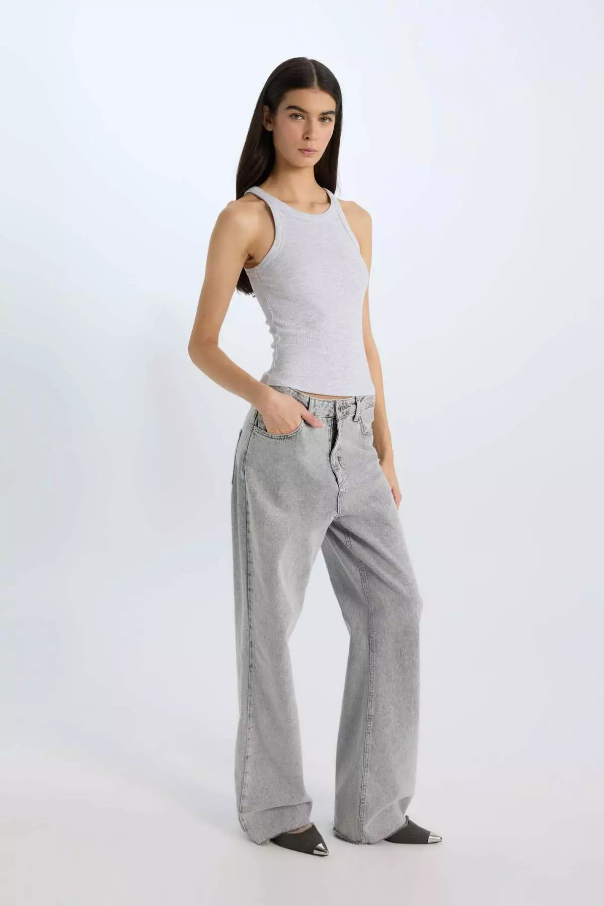 Slim Fit Slim-Fit Halter Neck Basic Plain Ribbed Camisole Undershirt E2176Ax25Sp