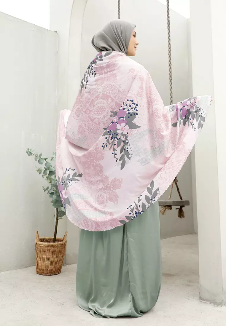 Zelena - Mukena Motif Raviera Lasercut 2in1 Prayer Set - Strawberry