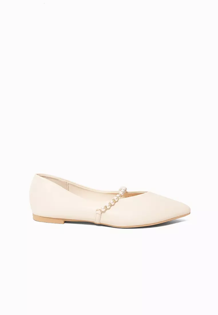 Discount on CLN  shoes - SKU: Tova Mary Janes