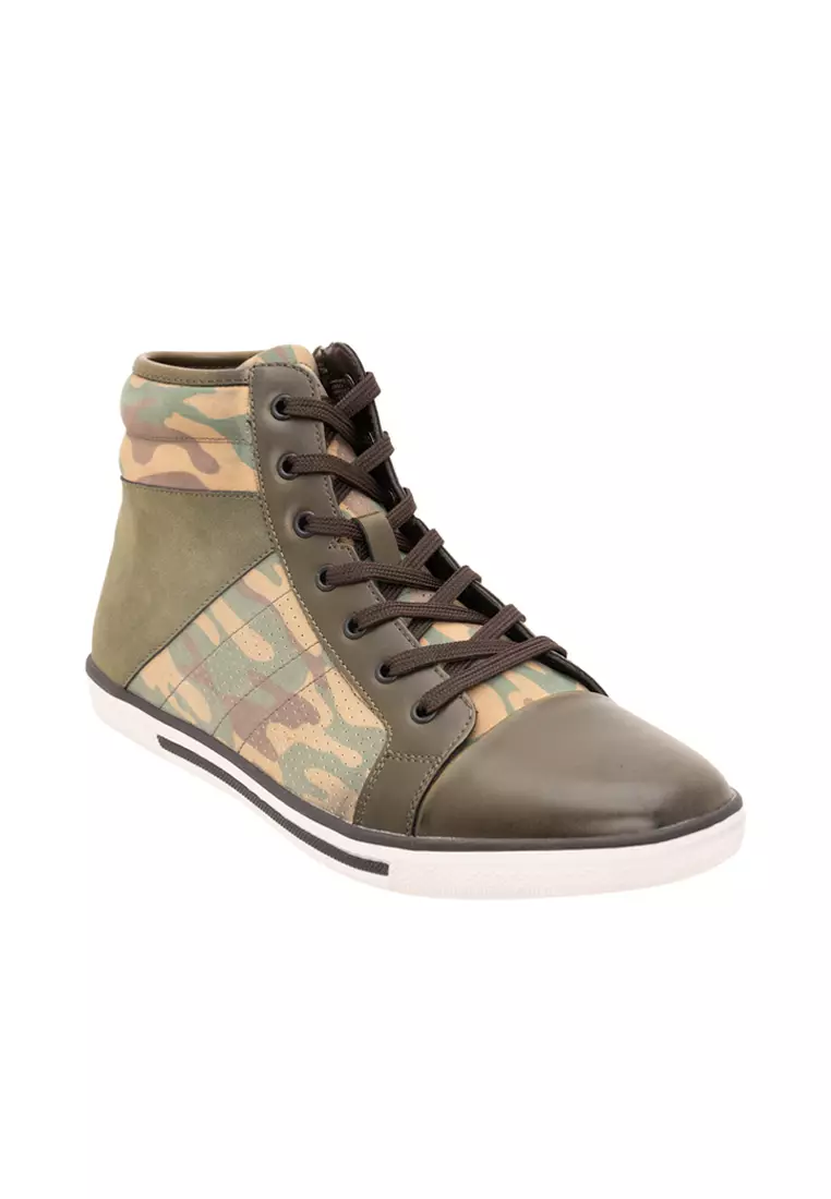 Kenneth cole camo best sale sneakers