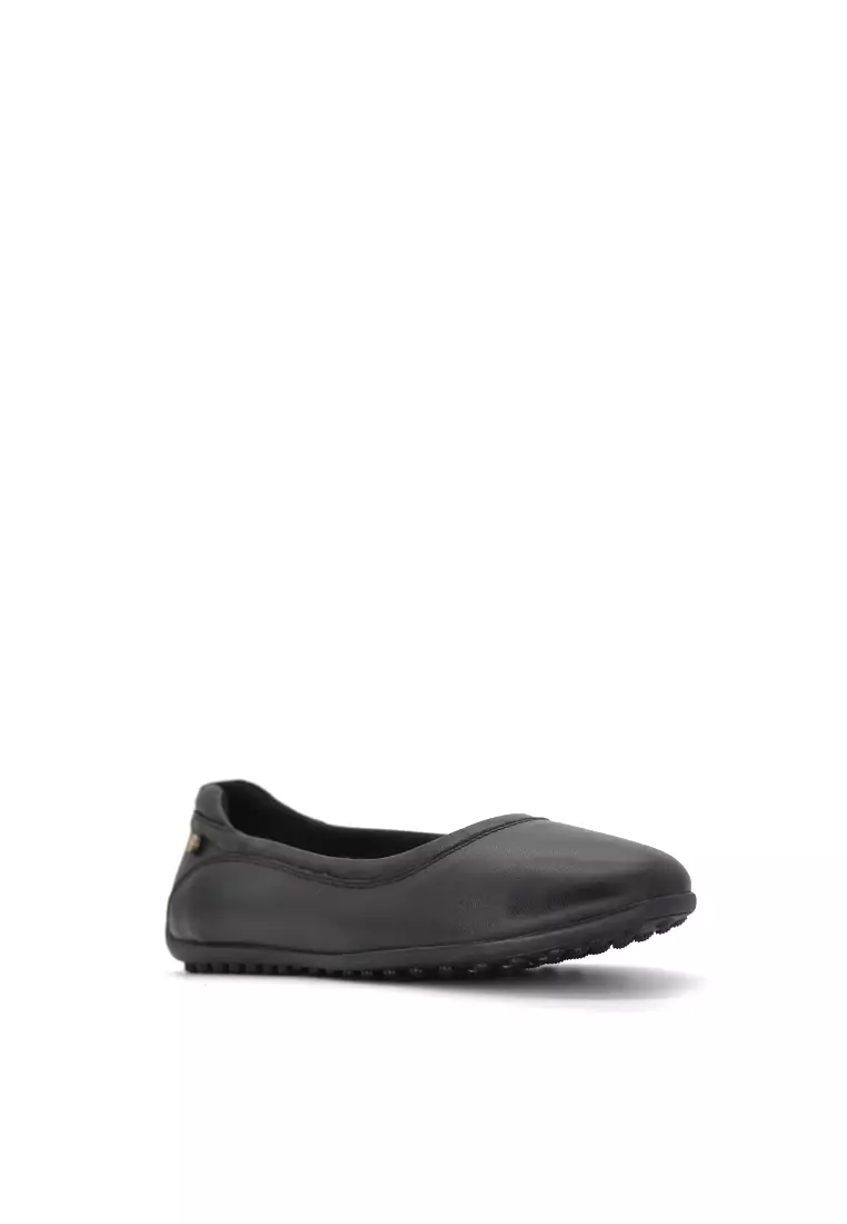 Discount on Hush Puppies  shoes - SKU: Atasha Slip On Women's Bts/Casual Shoes
