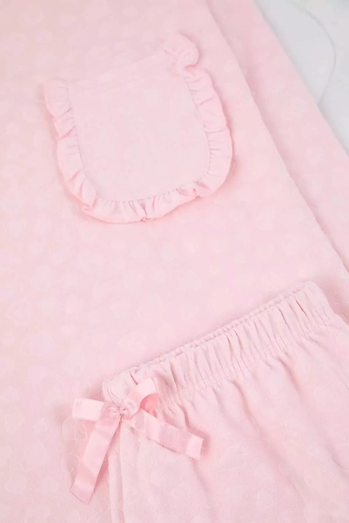 Powder Heart Patterned Ruffled And Pocketed Knitted Pajama Set Thmaw26Pt25