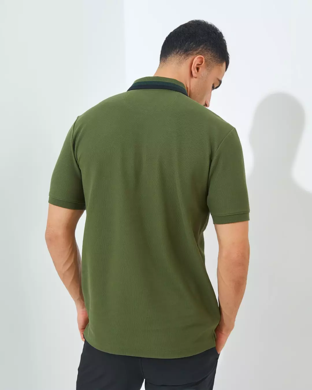 Jack Nicklaus Wolfgang Polo Shirt Pria Regular Fit Hijau Colour Dark Green