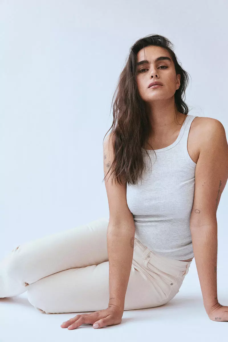 Slim Straight High Jeans