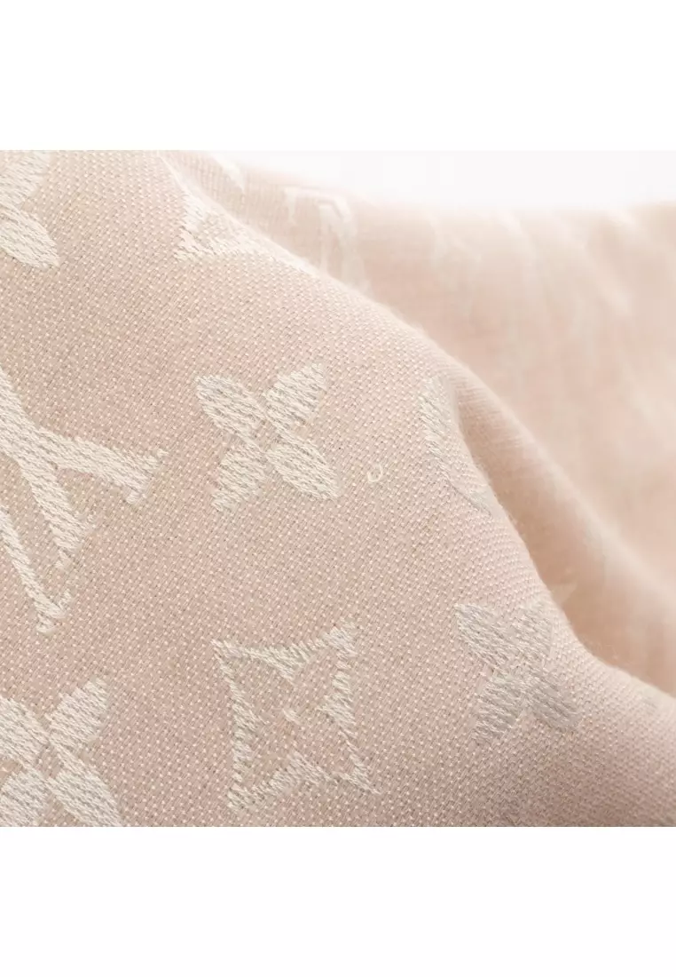 Pre-Loved Louis Vuitton shawl monogram shine Stall shawl silk wool Light pink
