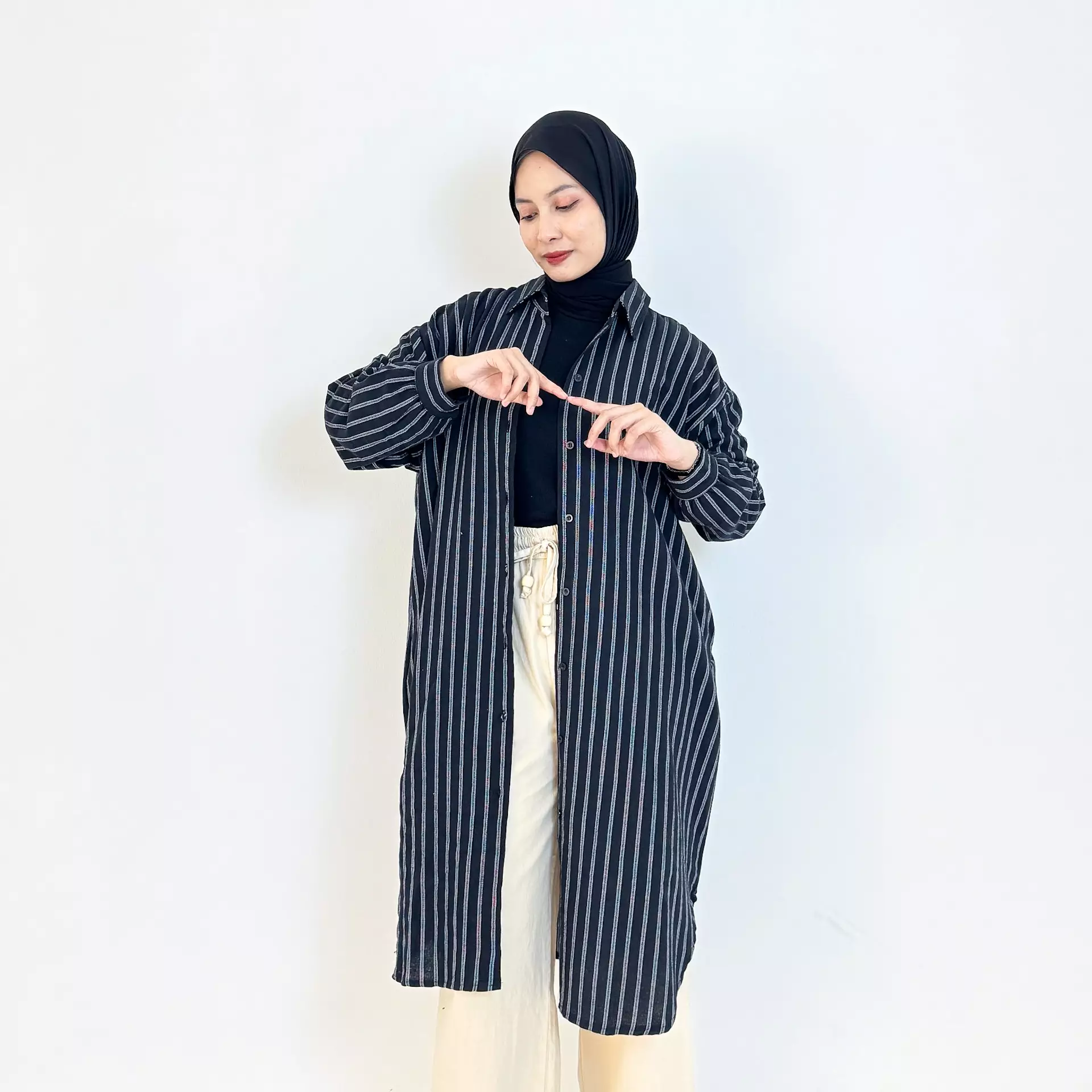 Nay Long Tunic (Kemeja Lengan Panjang Wanita) Hitam