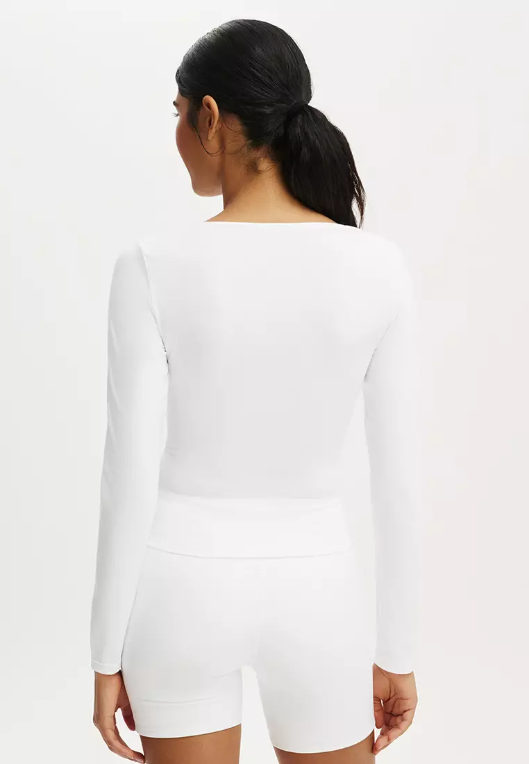 Ultra Soft Scoop Neck Long Sleeves Top