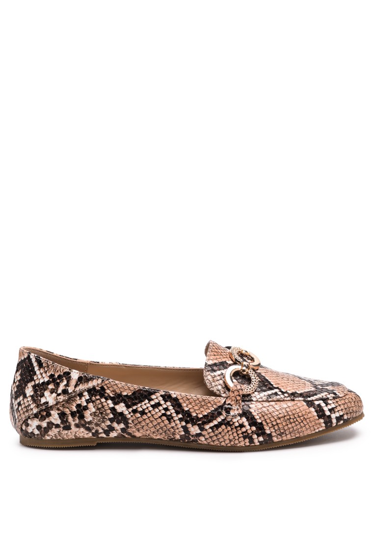 Faux Leather Metal Show Detail Loafers in Snake Print