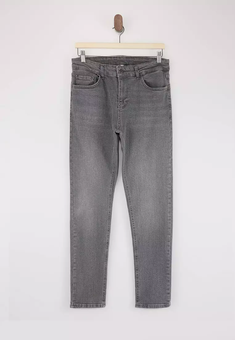 Slim Fit Stretch Fabric Denim Pants Jeans