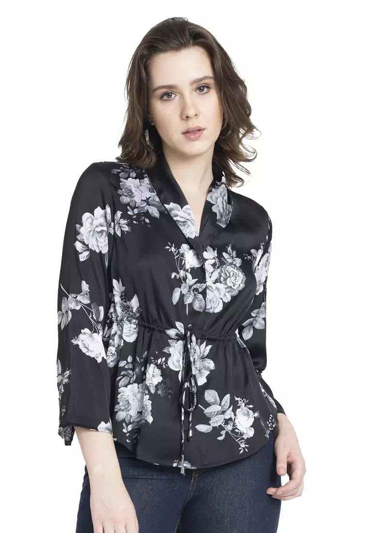 Casual hot sale black blouse