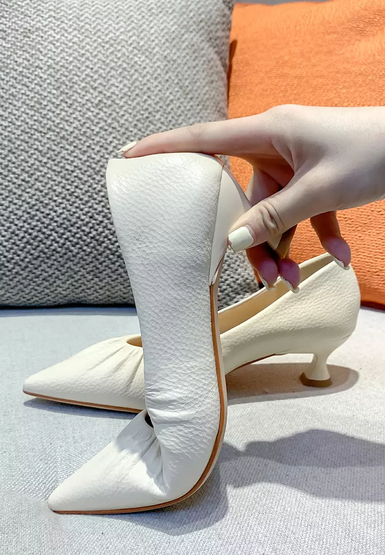 Soft Synthetic Leather Pointy Pumps 2048-9