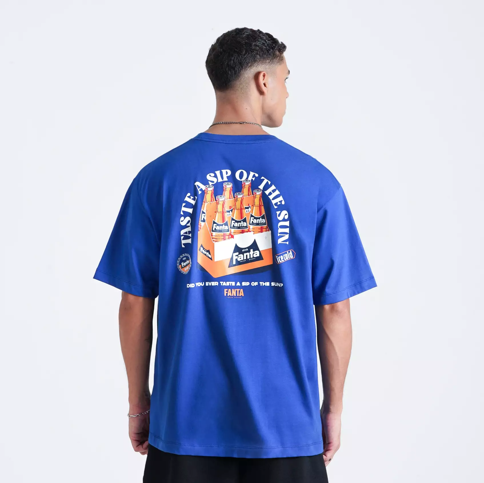 CELCIUS Fanta  Sip of the Sun Tshirt LIN001426C Biru