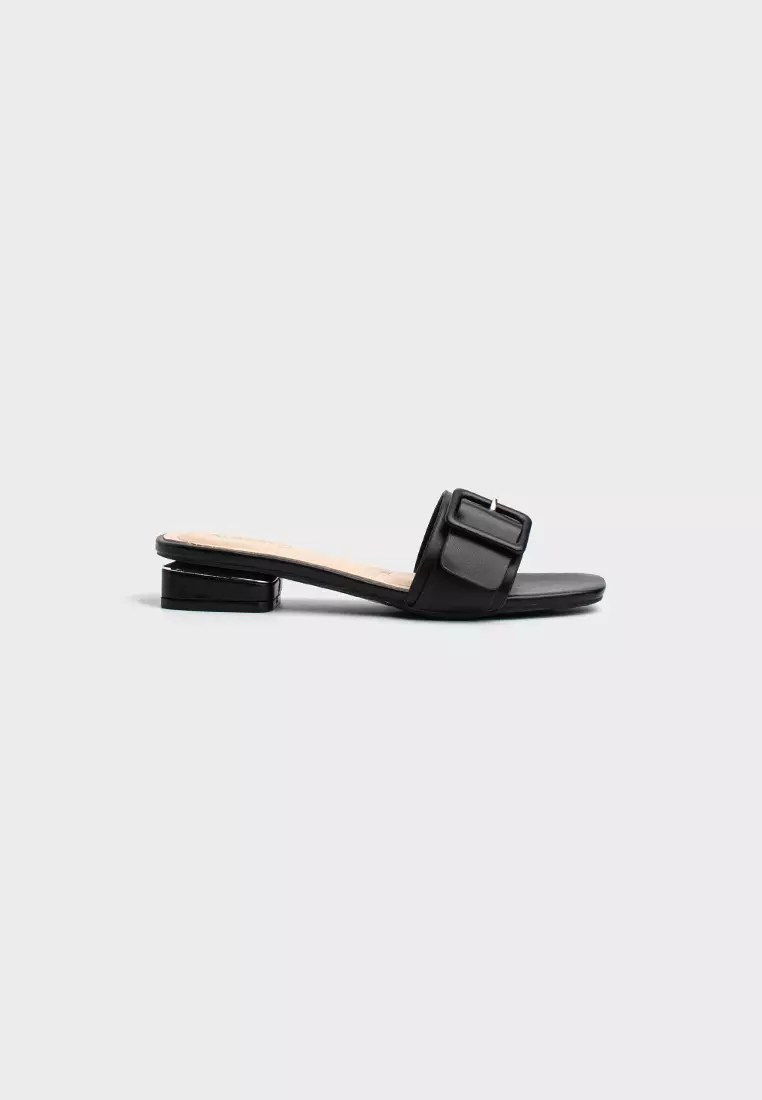 Discount on ALBERTO  shoes - SKU: Women's Chase Flat Sandals