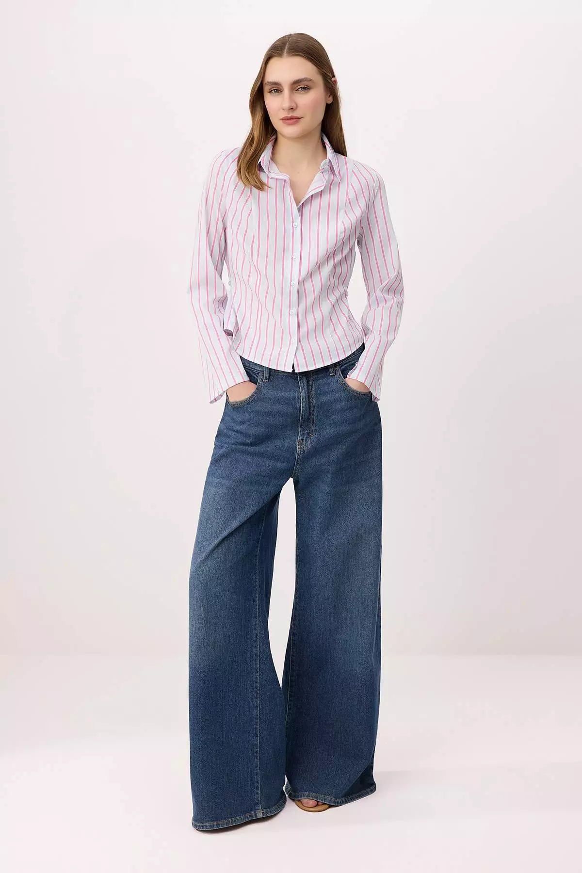 Pink-Blue Striped Waist Adjustable Lightweight Waist-Fitting Wide Sleeves Shirt Twoaw26Go13