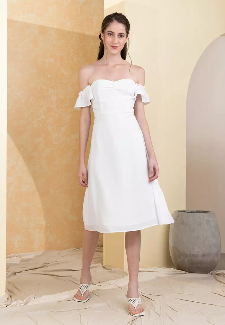 White dress off shoulder long sleeve sale