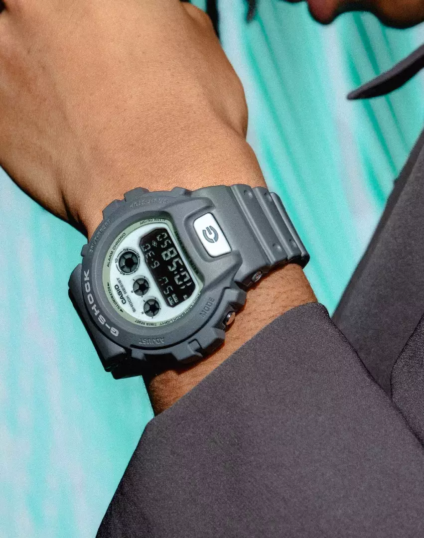 Jual G-shock Men DW-6900HD-8DR Resin Grey Digital Original 2025