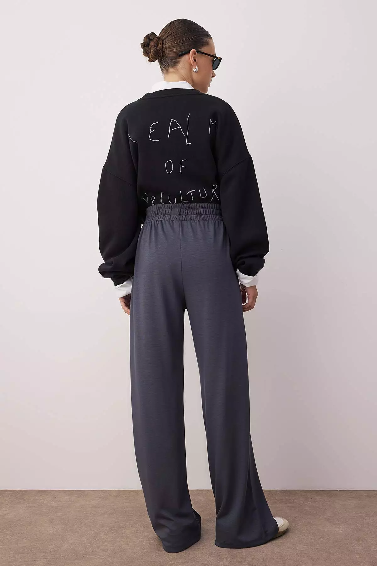 Smoked Premium Soft Fabric Pocket Wideleg/Relaxed Cut Knitted Sweatpants