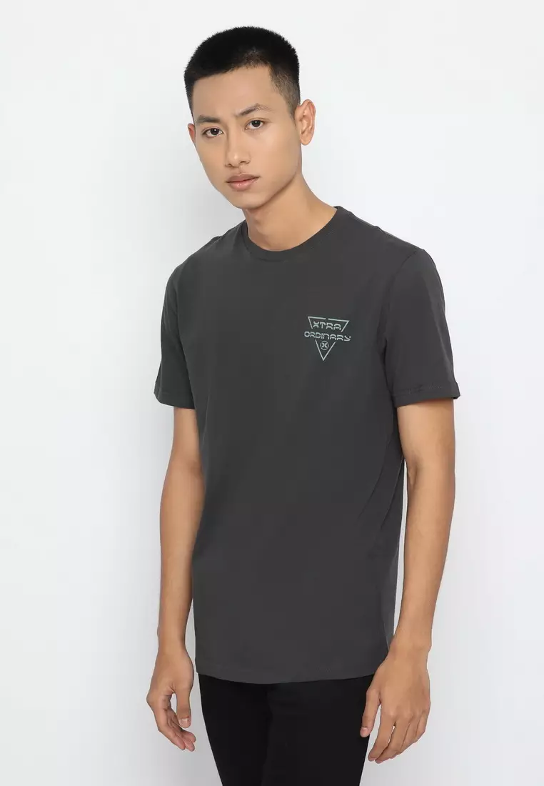 XTRAORDINARY (XO) T-Shirt Cotton Combed Pria 2073290231