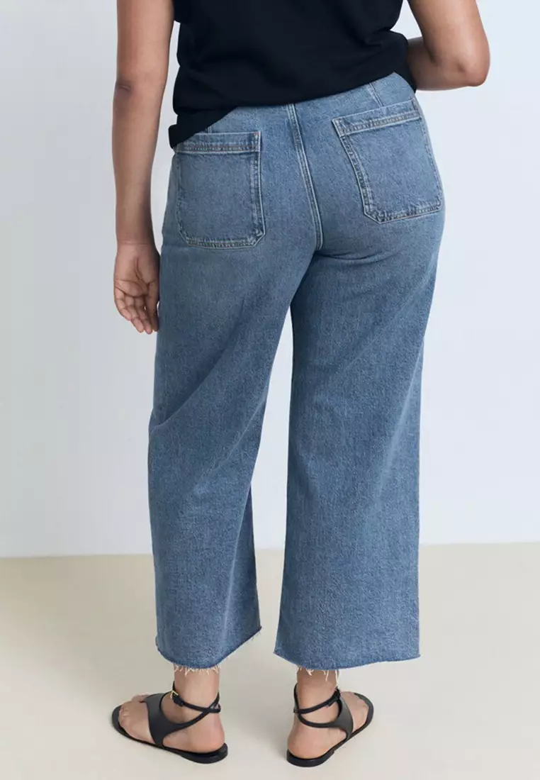 Soqollanmagan pubik hududning fotosurati