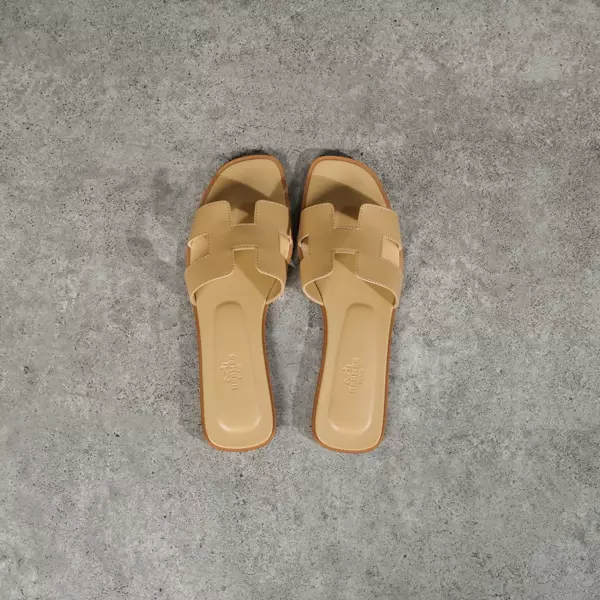 Sandal HERMES ORAN CREAM SANDAL 100% ORIGINAL