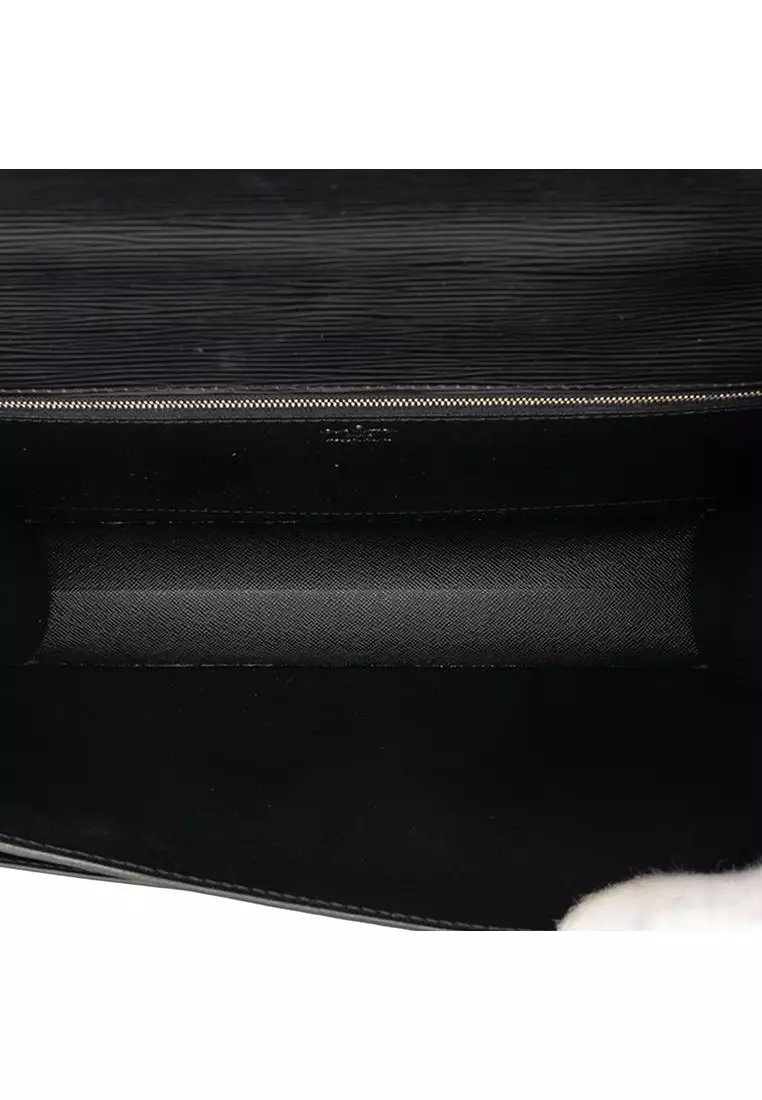 Pre-Loved Louis Vuitton Epi Monceau 28
