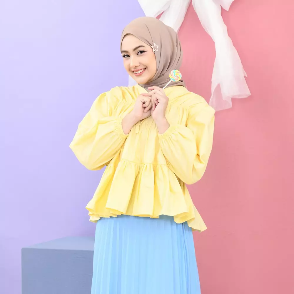 Liora Rubber Blouse - Soft Yellow M19499 R75S5