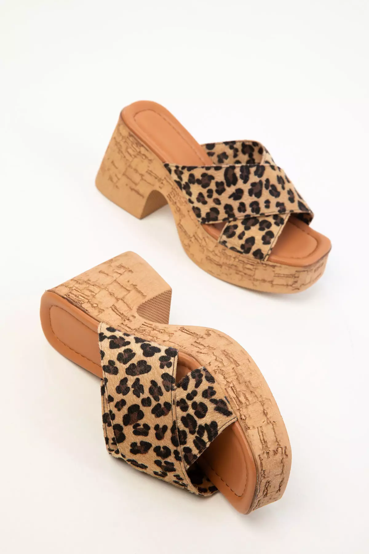 Women's Classic Heeled Shoes - Leopard 20349
