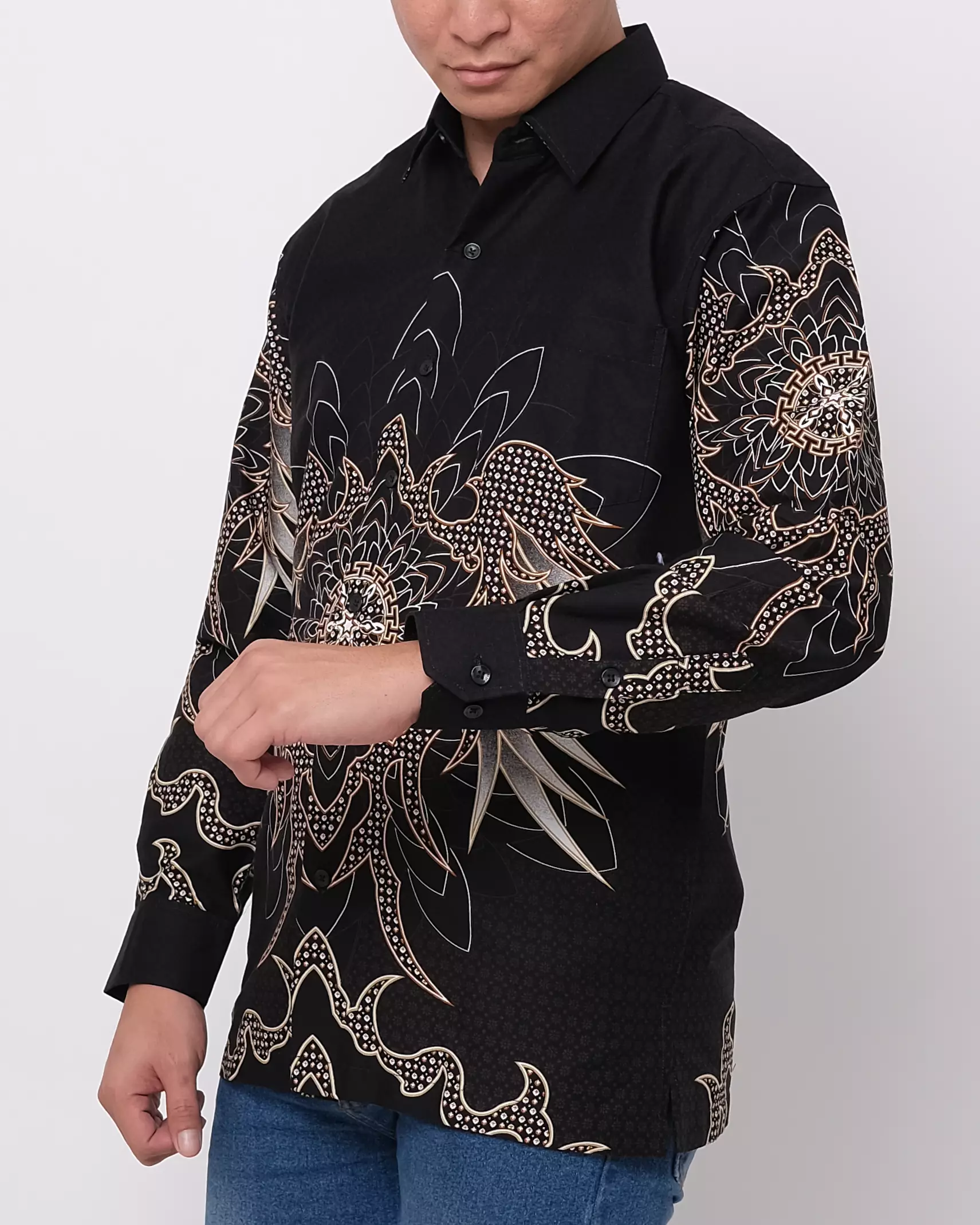 Andre Michel Kemeja Batik Lengan Panjang Hitam 16754