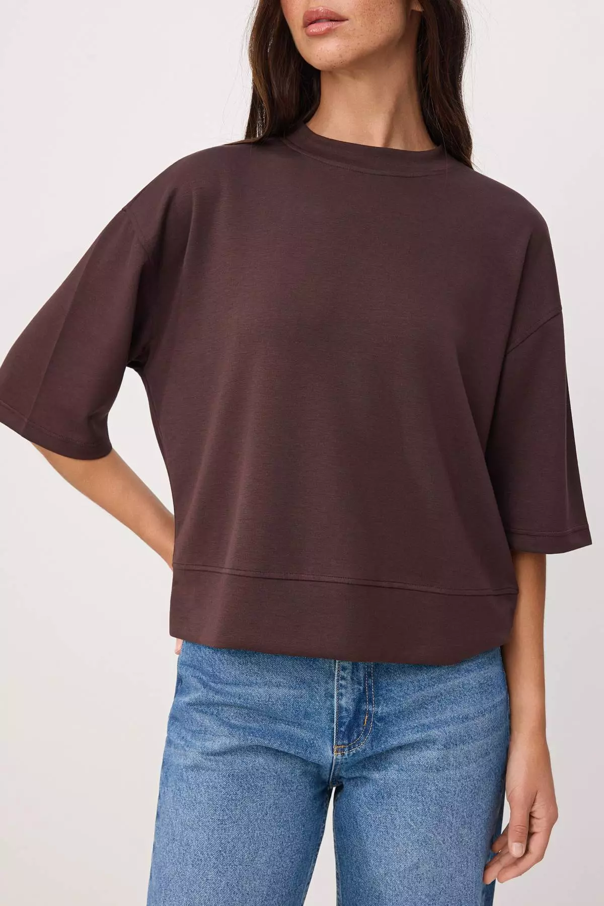Brown Oversized /Wide Fit Low Sleeve Three Quarter Soft Touch Knitted T-Shirt Twoss26Ts182