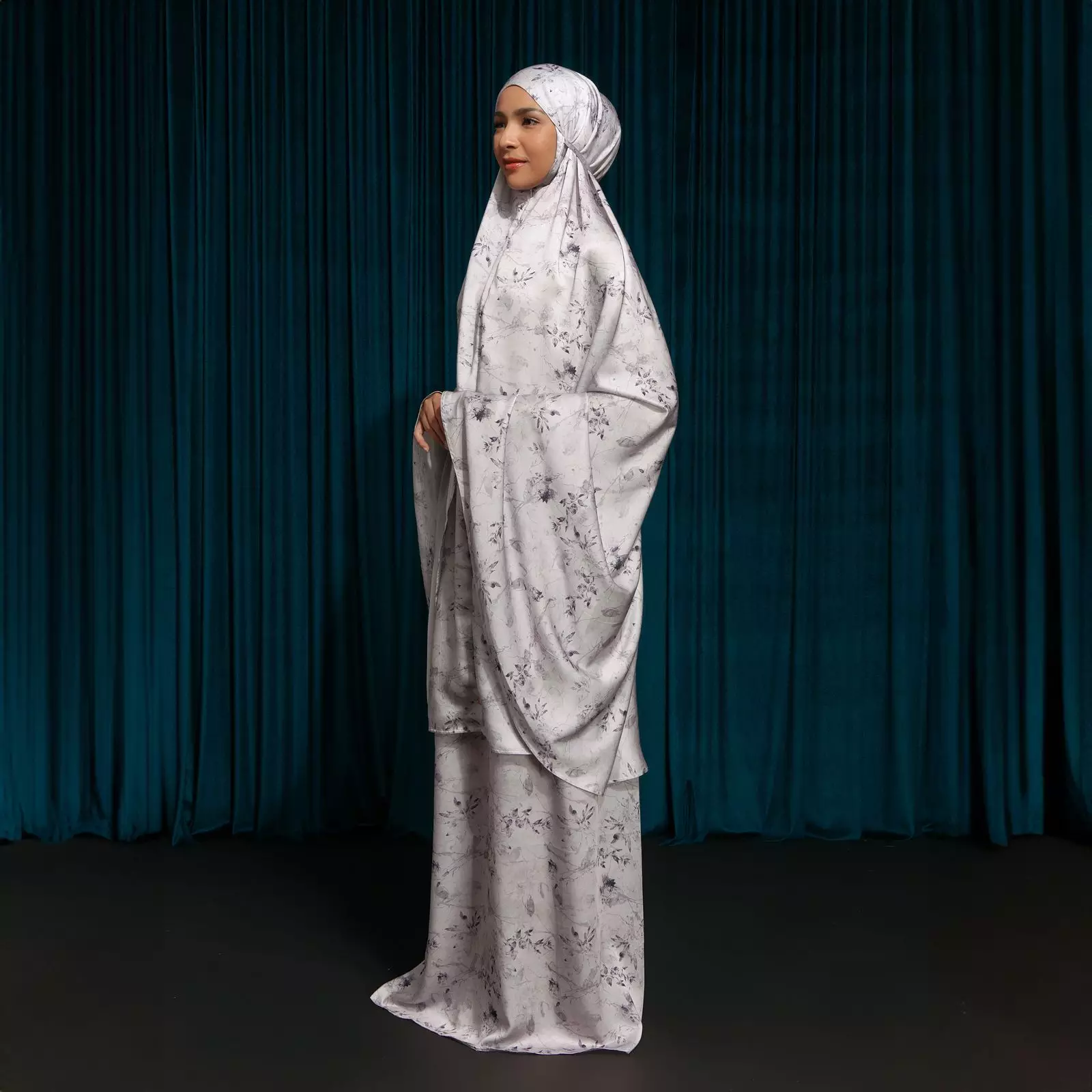 Azma Prayer Set Lavender Bloom