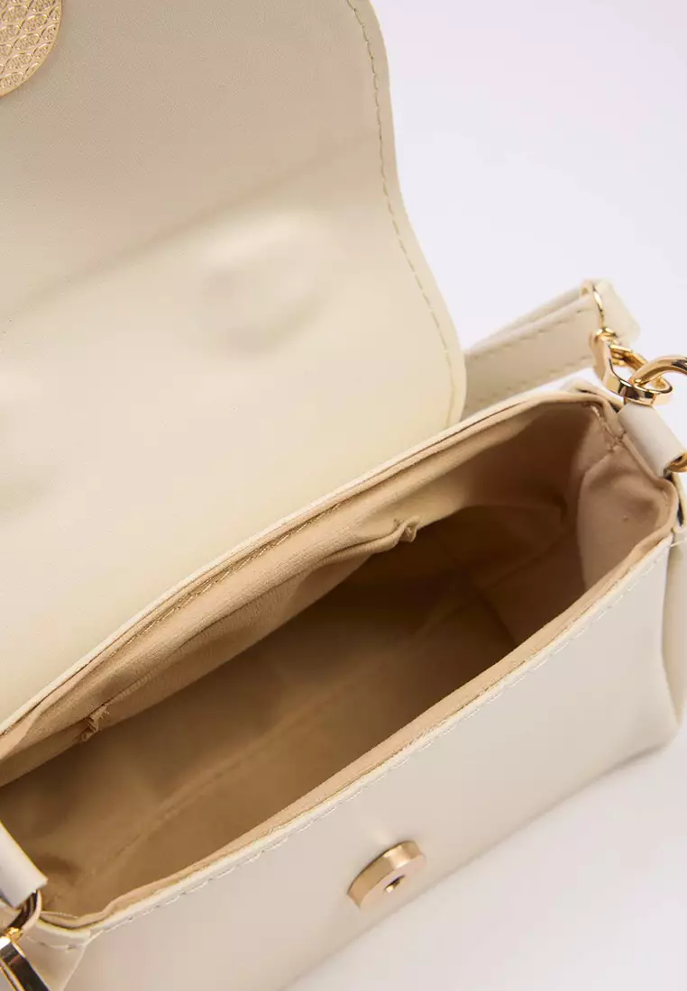 Beige Women's Metal Accessory Detailed Mini Hand And Shoulder Women's City Bag Takaw26Oc00000