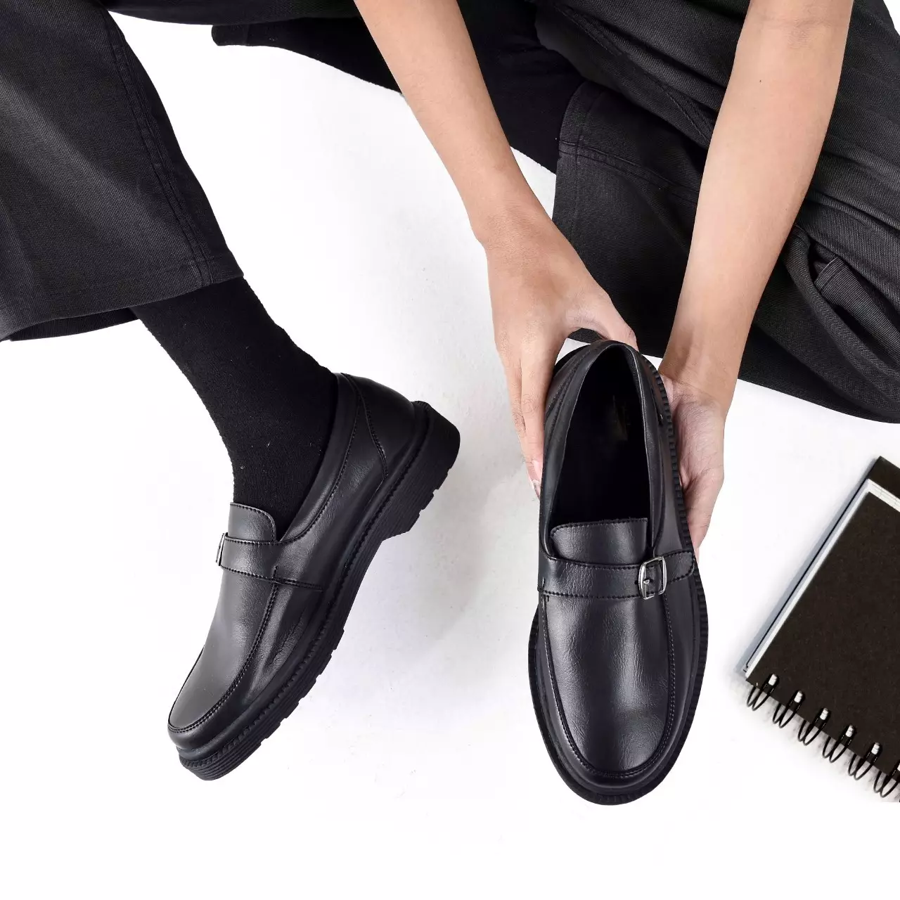 Country Boots Haciko - Sepatu Slip On Formal - Black