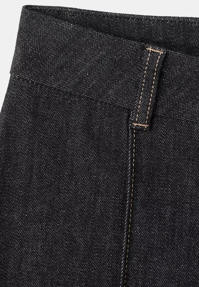 High-Waisted Wide Leg Jeans With Stitching
