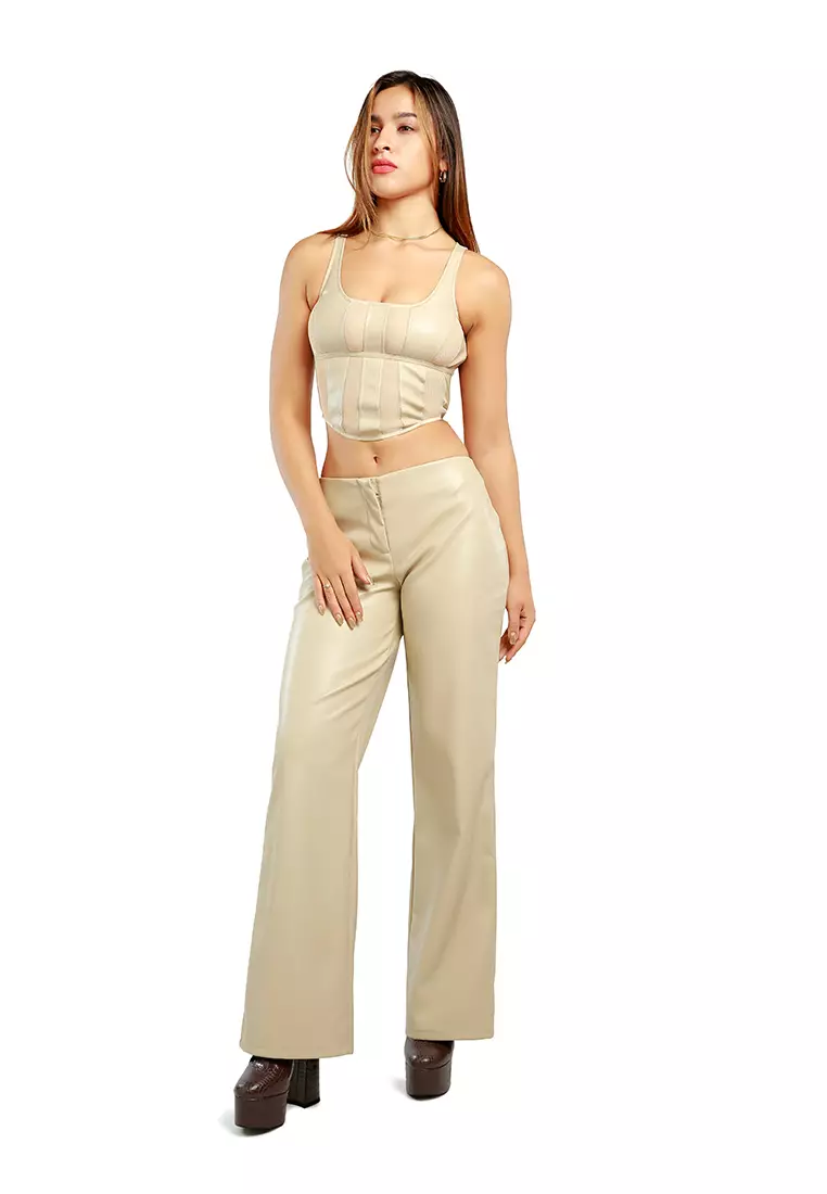 Atasan Crop Tanpa Lengan Jala di Batu