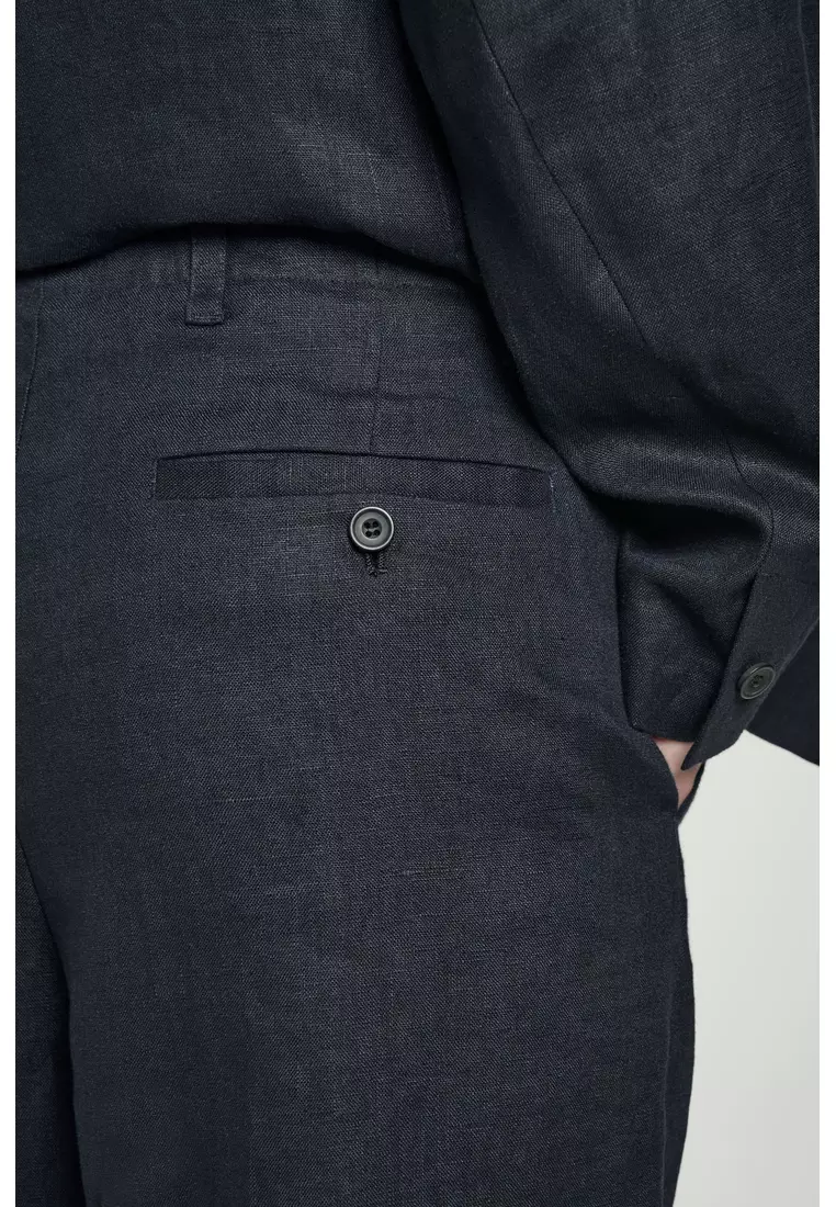 RELAXED LINEN TAPERED TROUSERS