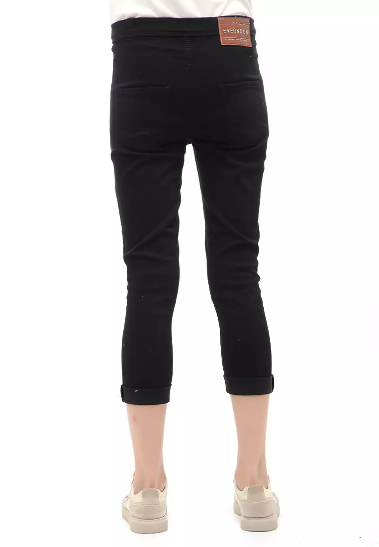 Jeans 7/9 Bawahan Wanita High Waist Design Simple Relaxed Fit - Black