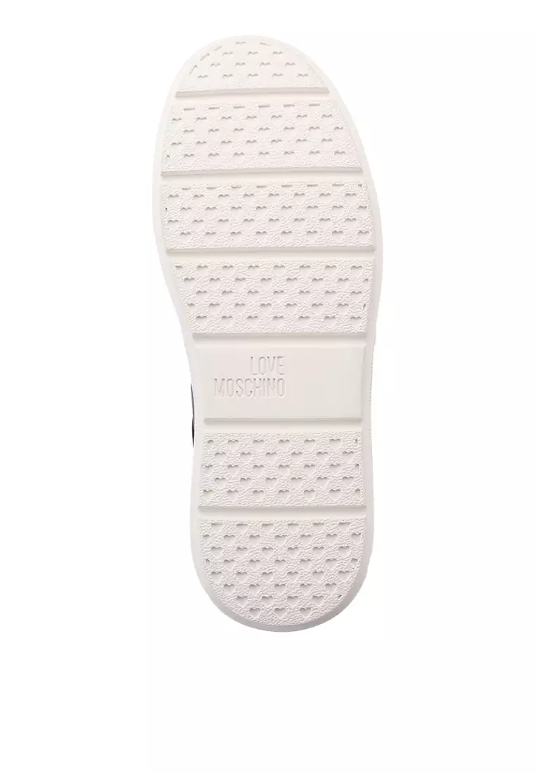 Heart Logo Sneakers (nt)