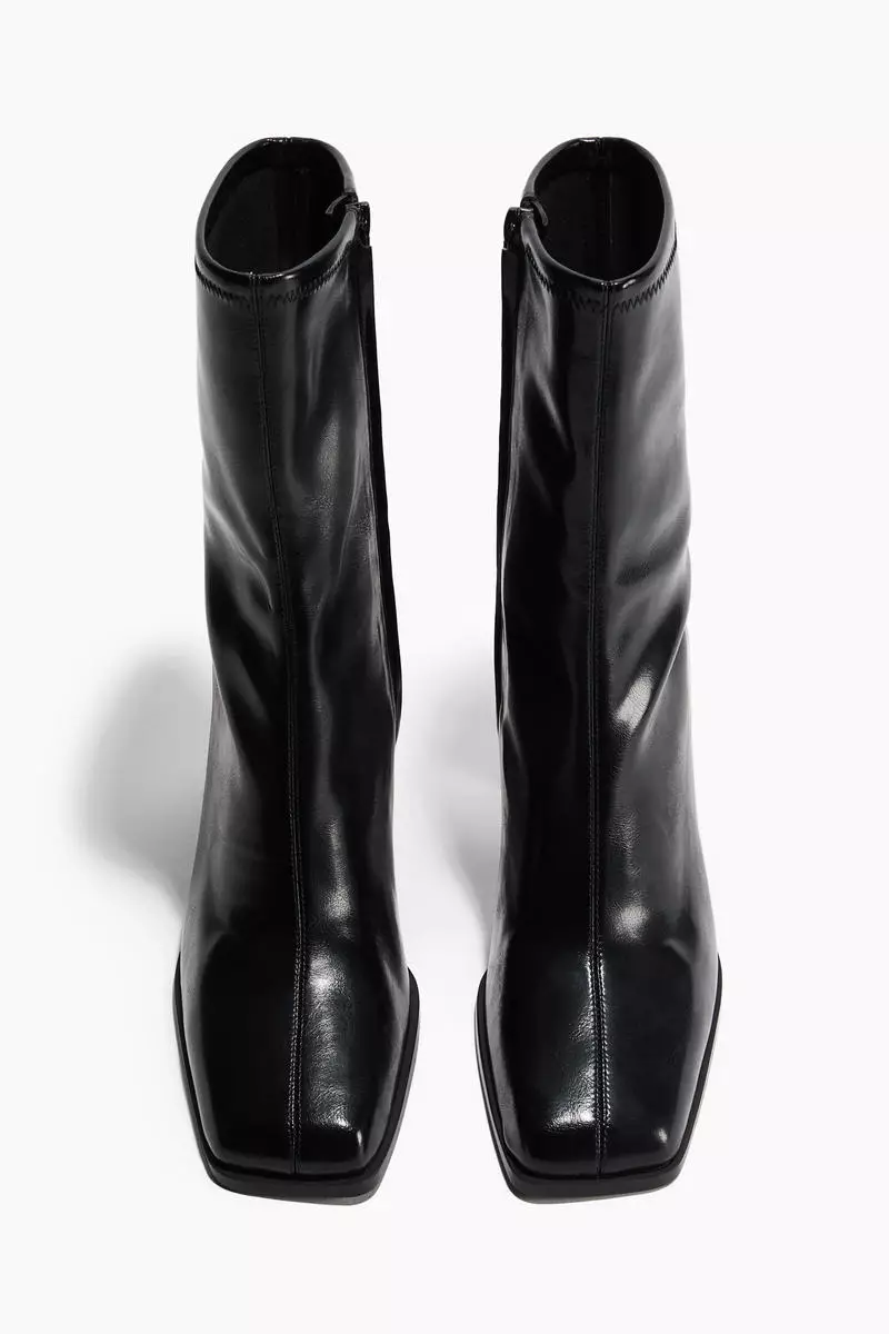 Block-heeled ankle boots