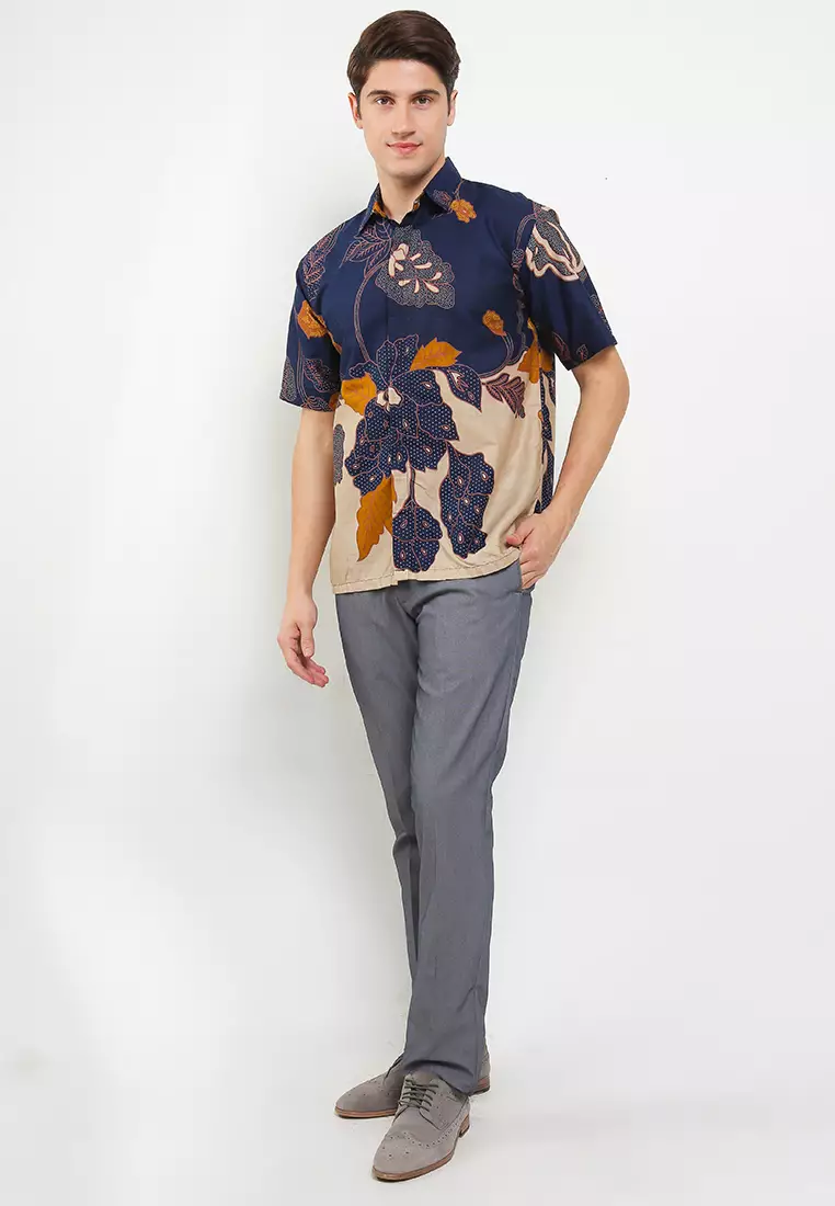 Pradipta Kemeja Batik Exclusive Premium Pria Casual Modern Lengan Pendek