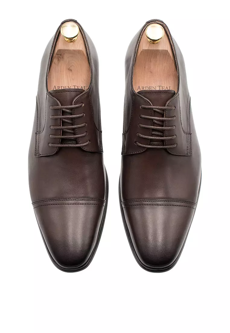 Caleta Blake Stitch Walnut Derby
