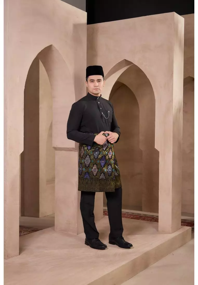 Baju Melayu Mahkota