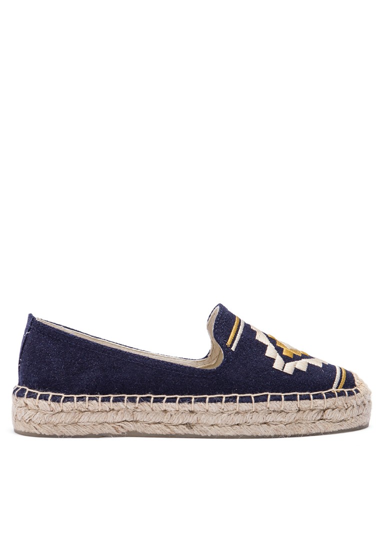 Platform Embroidery Canvas Espadrilles HB6105