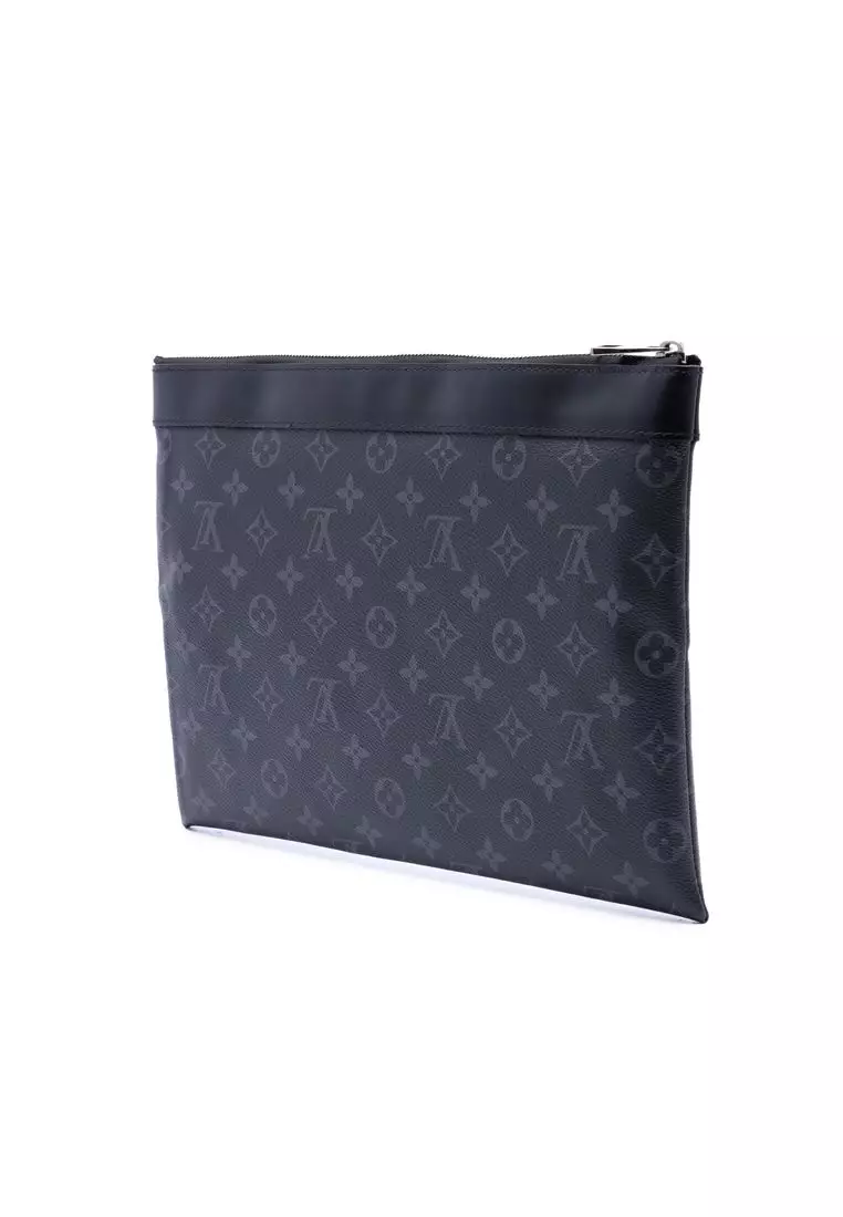 Pre-Loved Louis Vuitton Monogram Eclipse Discovery Pochette Gm