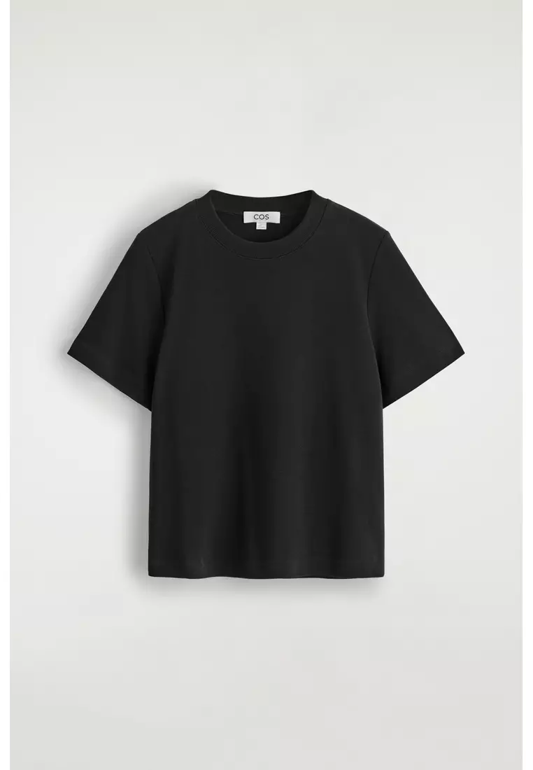 CLEAN CUT T-SHIRT