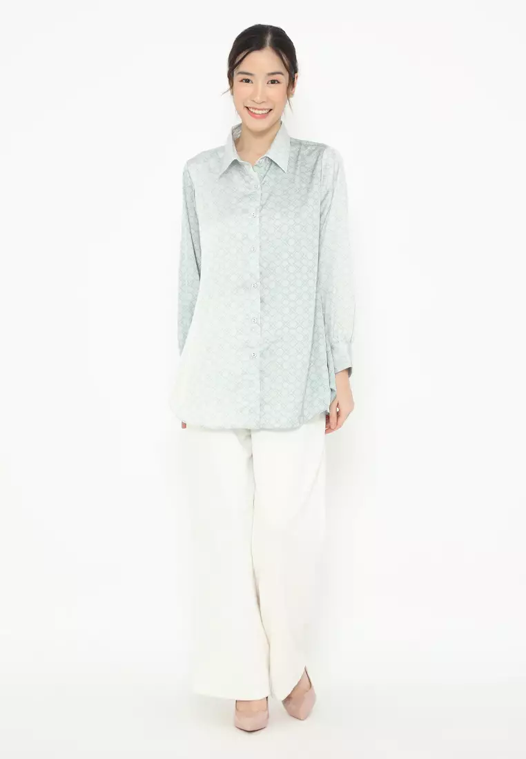 Shirt With Monogram Pattern in blue By Brilliant Girl Warna BIRU