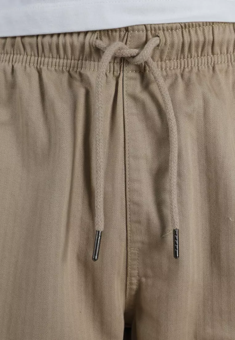Used 1968 - Shoji Celana Cargo Pria Regular Fit Casual Cream