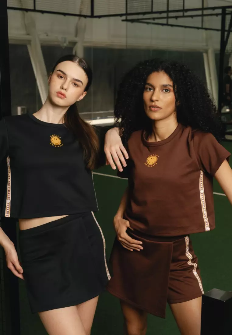 Cozy Smiley Tee - Coffee